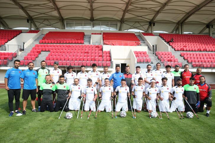 Ampute Milli Futbol Takımı'nın Giresun kampı başladı G1