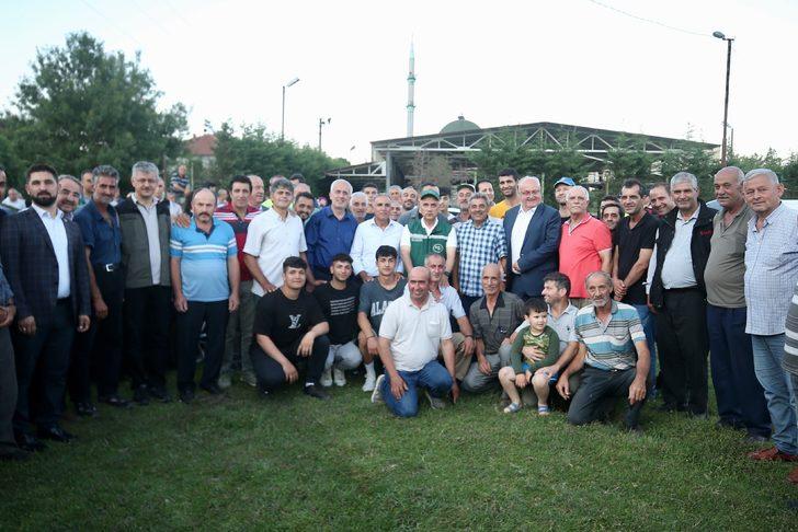 Bakan Kirişci, Düzce'de selden etkilenen alanları inceledi: G1
