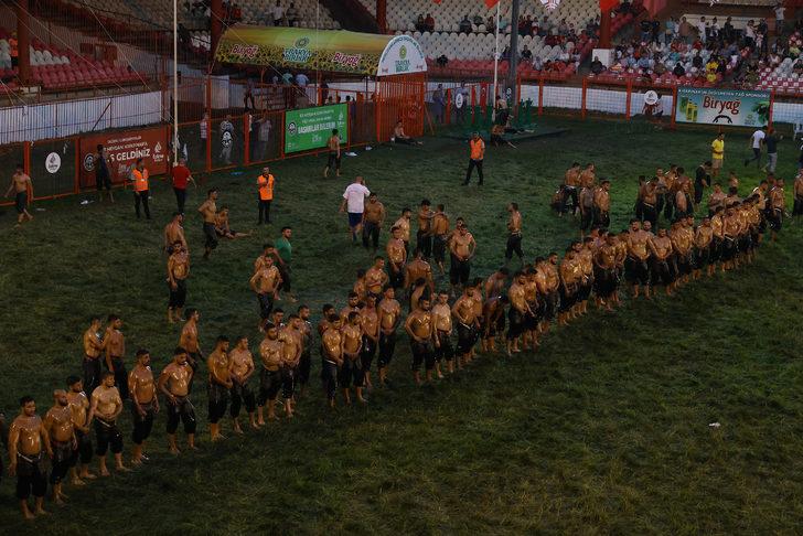 661. Tarihi Kırkpınar Yağlı Güreşleri 2. gününde devam ediyor G4