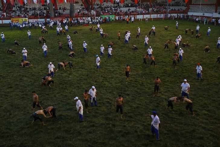 661. Tarihi Kırkpınar Yağlı Güreşleri 2. gününde devam ediyor G3