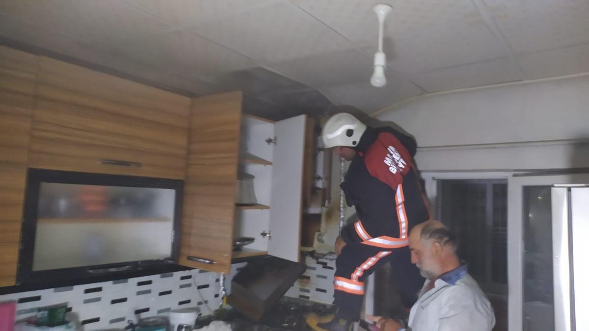 Malatya'da bir evde &ccedil;ıkan yangın s&ouml;nd&uuml;r&uuml;ld&uuml;