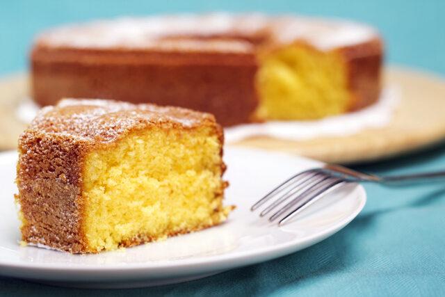 Yoğurtlu kek nasıl yapılır? Yoğurtlu kek malzemeleri neler?