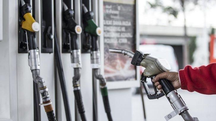 SON DAKİKA | Araç sahipleri dikkat! Akaryakıtta çifte indirim... Motorinden sonra şimdi de benzin ve LPG'de fiyatlar değişti