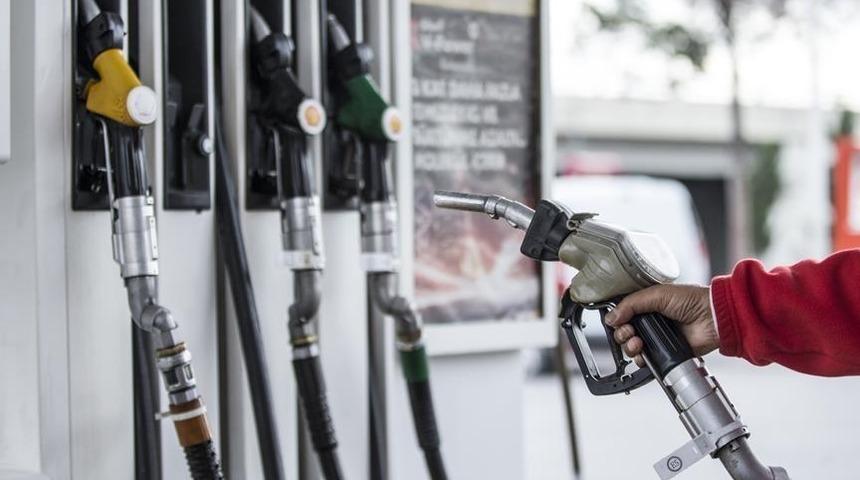 SON DAKİKA | Araç sahipleri dikkat! Akaryakıtta çifte indirim... Motorinden sonra şimdi de benzin ve LPG'de fiyatlar değişti