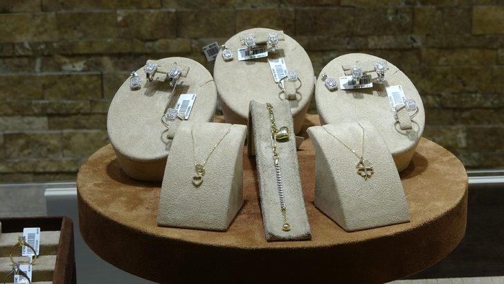 Dolandırıcıların yeni yöntemi kuyumcuları bile şaşkına çeviriyor! 'Atölyelere gönderip, ateşle erittiriyoruz' G5