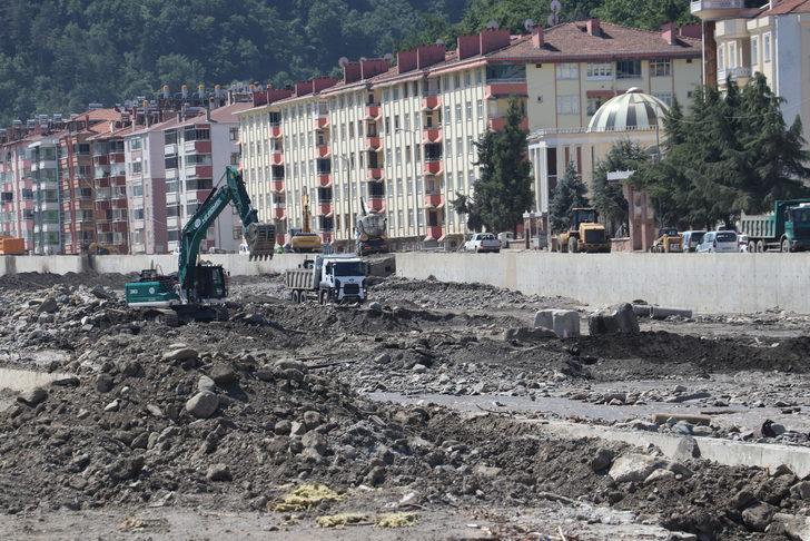 Bozkurt'ta selin izlerini silme çalışmaları devam ediyor G4