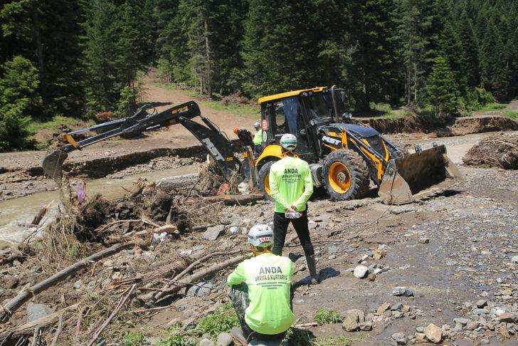 Kastamonu'da sele kapılan genci arama çalışmaları 6'ncı gününde devam ediyor G3