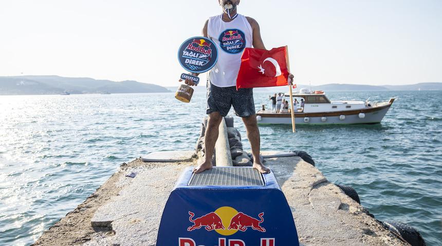 Red Bull Yağlı Direk etkinliğinde Çanakkale birincisi belli oldu