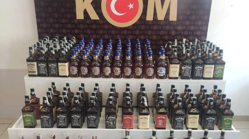 Konya'da ka&ccedil;ak i&ccedil;ki operasyonunda 5 ş&uuml;pheli yakalandı