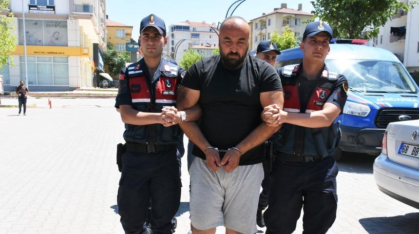 Aksaray'da 8 büyükbaş çalan 3 şüpheli yakalandı