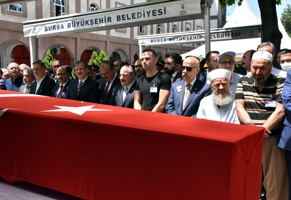 Şehit Piyade Uzman &Ccedil;avuş Serkan Taşcı'nın cenazesi toprağa verildi