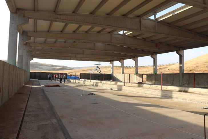 Siirtli çiftçi, devlet desteğiyle günlük 5 ton süt üretecek çiftlik kuruyor G3