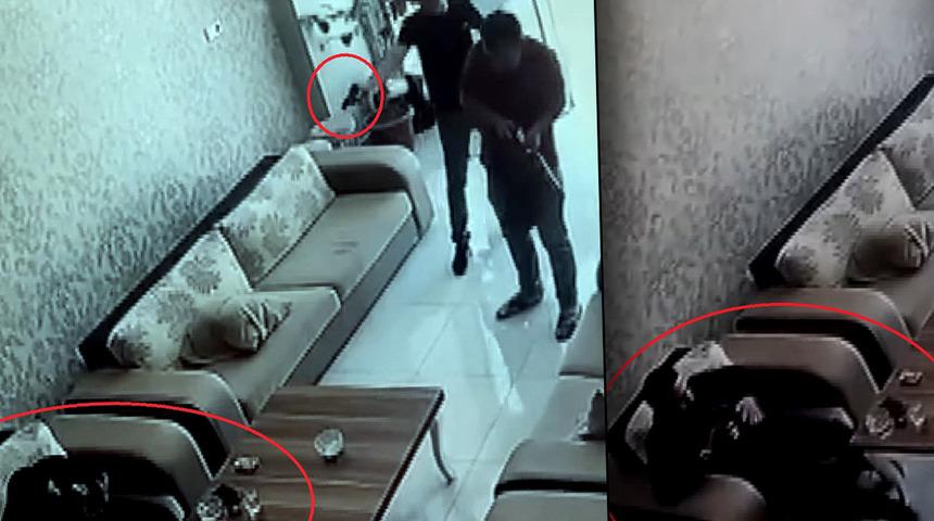 Borç kavgasında kan döküldü! Eski patronunu öldürme anı saniye saniye kamerada