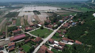 Düzce'de selin etkilediği İçmeler köyünde yaşam normale dönmeye başladı