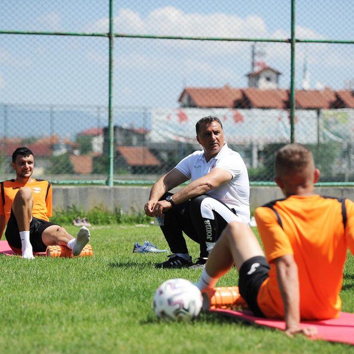 Adanaspor, yeni sezona Bolu'da hazırlanıyor G4