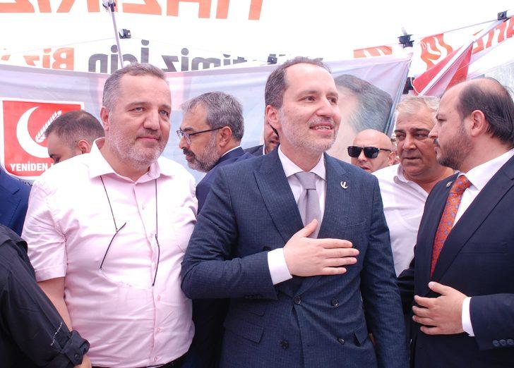 Yeniden Refah Partisi Genel Başkanı Erbakan, Pendik'te vatandaşlarla buluştu: G2