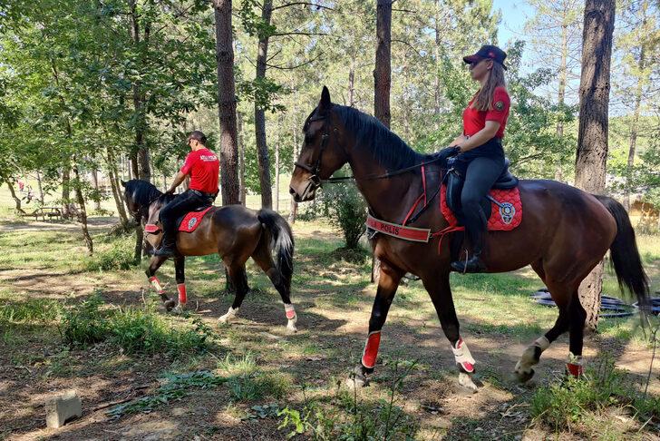 Atlı polisler, yangınlara karşı Kemerburgaz Kent Ormanı'nda denetim yaptı G3