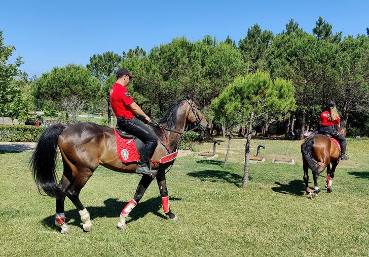Atlı polisler, yangınlara karşı Kemerburgaz Kent Ormanı'nda denetim yaptı G4