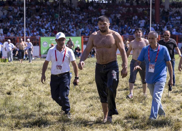 Başpehlivan Şaban Yılmaz 45 yaşında Kırkpınar'a veda etti G2