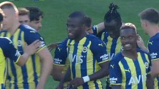 Fenerbahçe'den çok garip gol! Partizan maçının hemen başında ilginç olay...