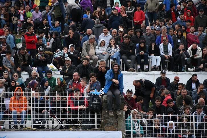 "41. Kafkasör Kültür, Turizm ve Sanat Festivali" boğa güreşleriyle devam ediyor G5