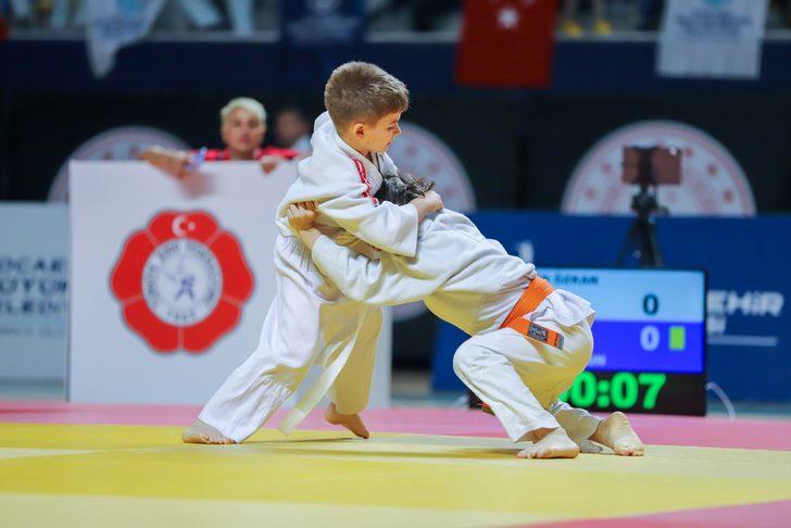 Uluslararası Judo Turnuvası Kocaeli'de devam ediyor G4