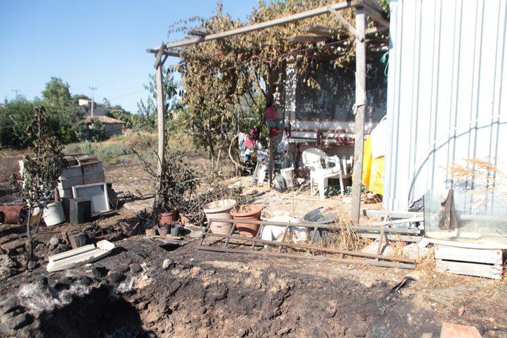 Antalya'da otluk ve sazlık alanda çıkan yangın söndürüldü G4