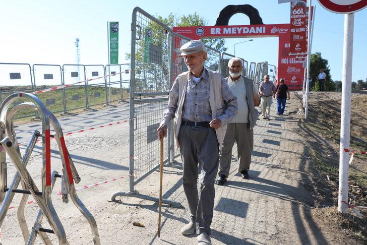 Yaşlarına rağmen er meydanlarından kopamayan güreşseverler tribünlerden vazgeçmiyor G2