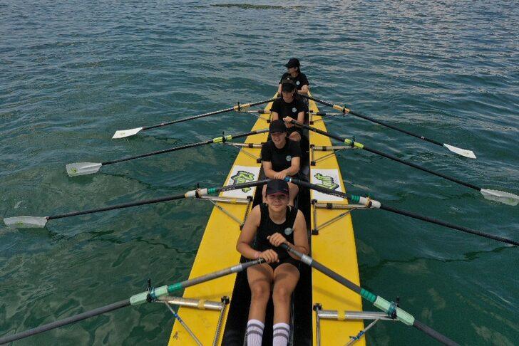 Kocaeli'de "Körfez Kupası Kürek Yarışları" yapıldı G5