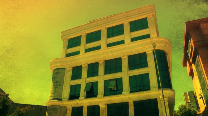 Esenyurt'ta oksijen tüpü faciası! Bomba gibi patladı, 1 işçi hayatını kaybetti