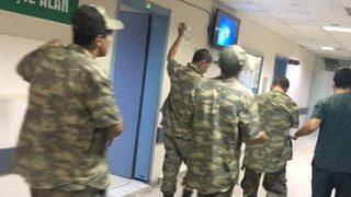 Son dakika! Milli Savunma Bakanı'ndan toplu asker zehirlenmeleriyle ilgili açıklama