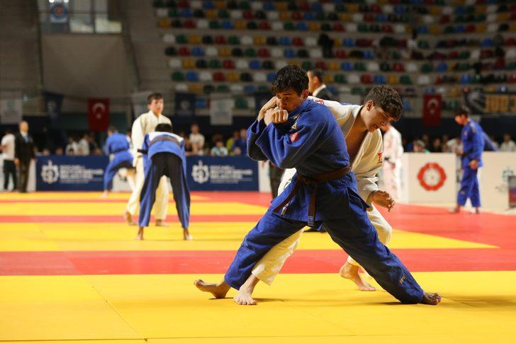 Kocaeli'de Uluslararası Judo Turnuvası yapıldı G1
