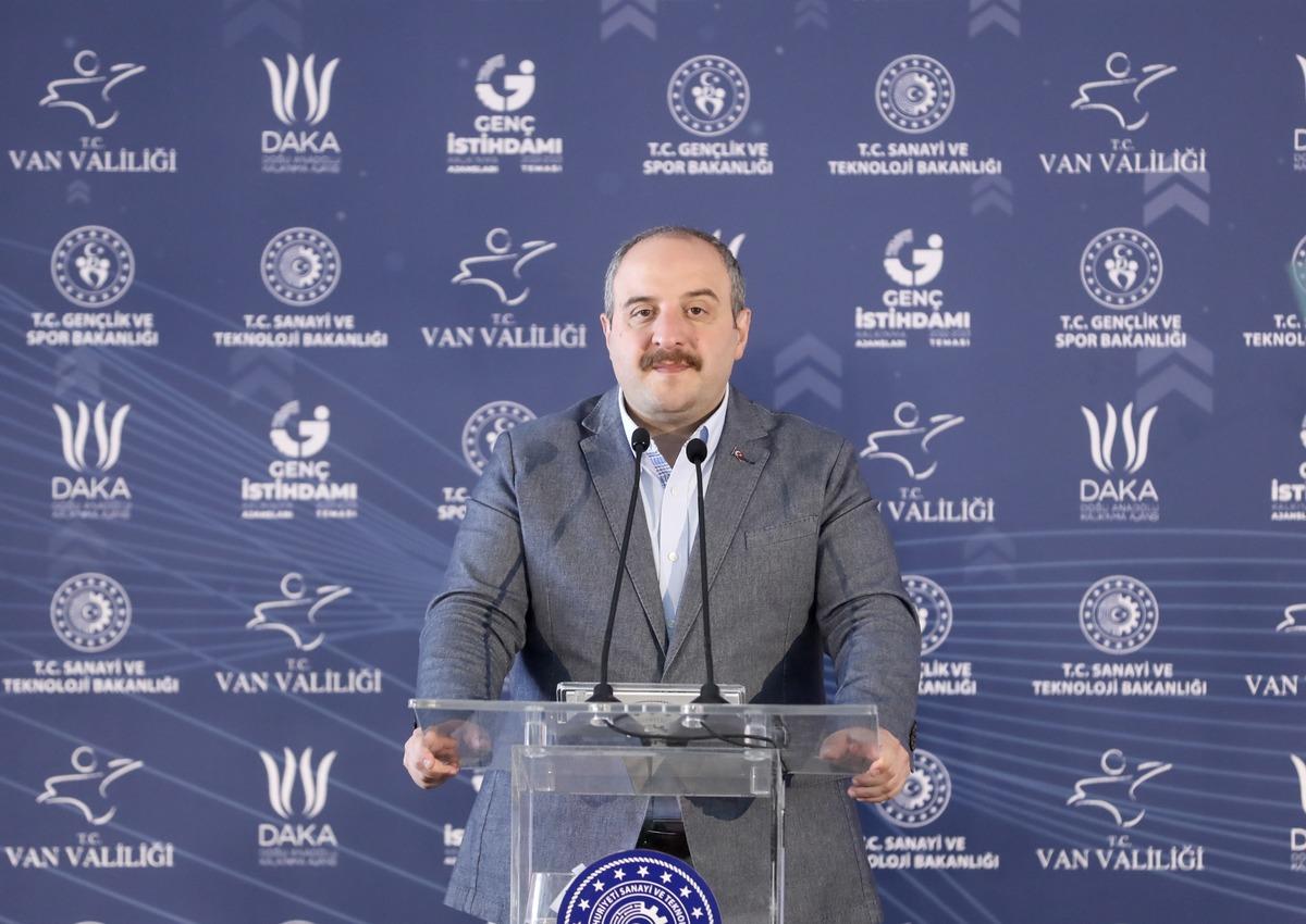 Van'da 22 fabrikanın toplu a&ccedil;ılış, temel atma ve tahsis t&ouml;reni d&uuml;zenlendi (1)