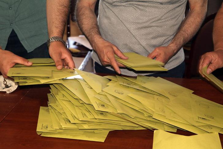 Yeniden belde olan Dodurga'da yapılan seçimde oy verme işlemi sona erdi G5