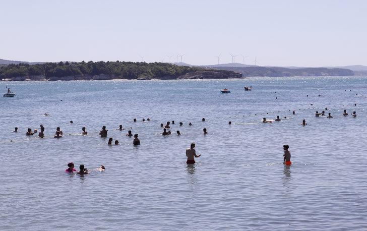 Kandıra'nın mavi bayraklı plajlarında hafta sonu hareketliliği G4