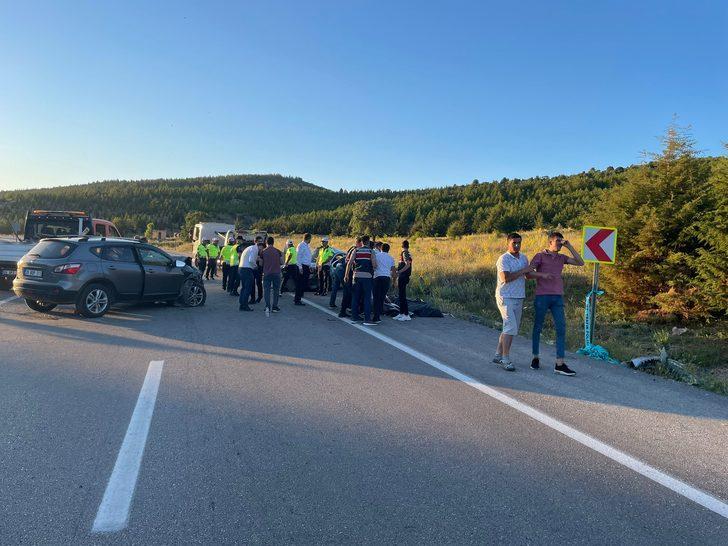 Konya'da trafik kazasında 5 kişi öldü, 4 kişi yaralandı G1