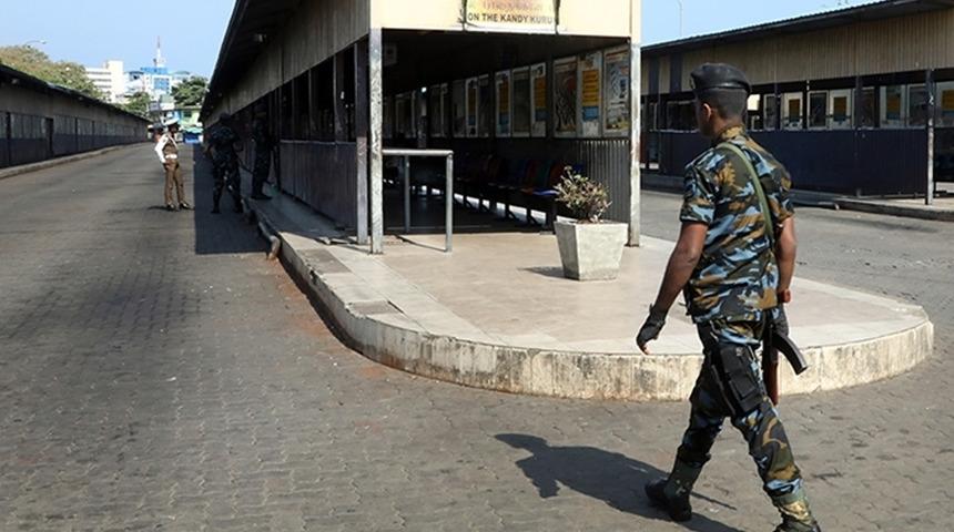 Tarihinin en büyük ekonomik krizi! O ülkede eğitim faaliyetleri durduruldu