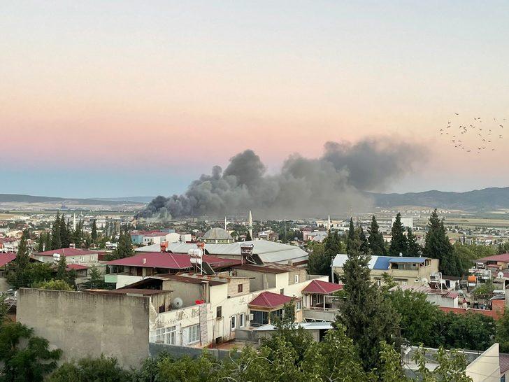 Kahramanmaraş'ta geri dönüşüm tesisinde yangın çıktı G5