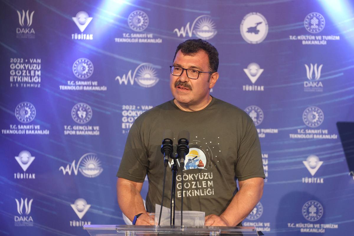 Bakan Varank, Van G&ouml;ky&uuml;z&uuml; G&ouml;zlem Etkinliği A&ccedil;ılış T&ouml;reni'nde konuştu: