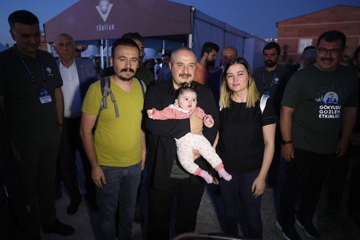 Vanlılar kentte ilk kez düzenlenen etkinlikte gökyüzünü gözlemledi G5