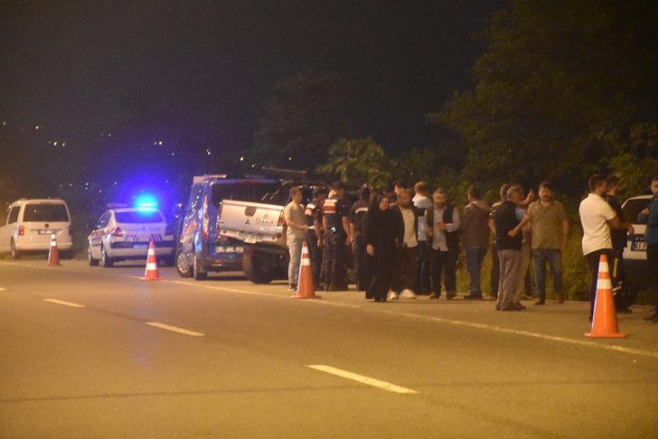 GÜNCELLEME- Trabzon'da denizde boğulma tehlikesi geçiren 3 kişiden 2'si kurtarıldı G5