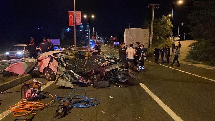 Kastamonu'da kamyona çarpan otomobildeki 1 kişi öldü, 3 kişi yaralandı G5