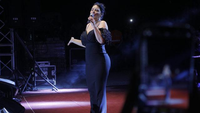 Ulubey 15. Kanyon ve Turizm Festivali'nde sanatçı Zara konser verdi