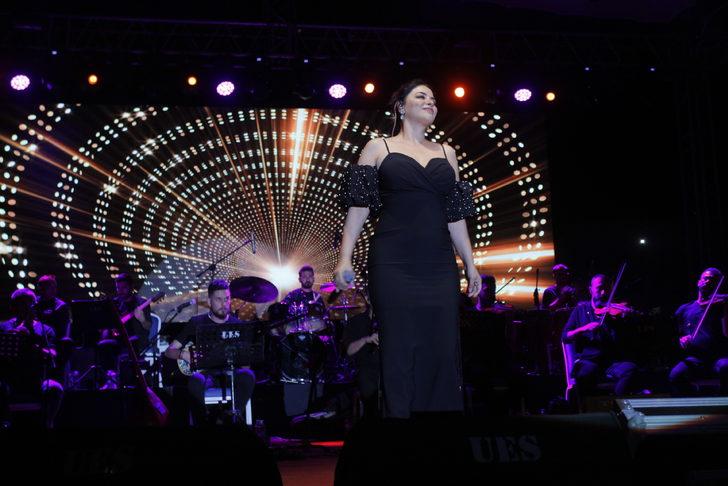 Ulubey 15. Kanyon ve Turizm Festivali'nde sanatçı Zara konser verdi G5