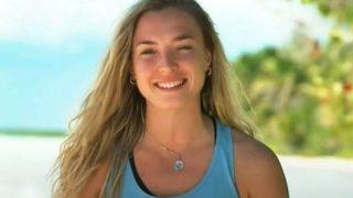 Survivor Sude Burcu bikini pozlarıyla fiziğini sergiledi! Yine ateş ediyorsun