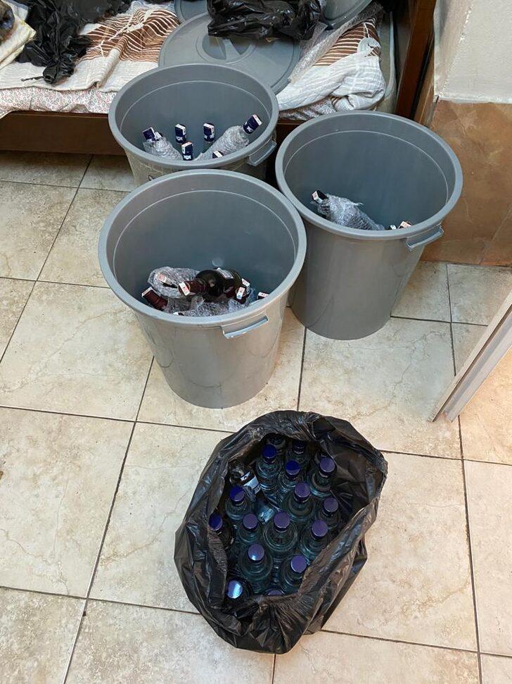 Adana'da sahte içki ve kaçak ürün operasyonunda 2 kişi yakalandı G4