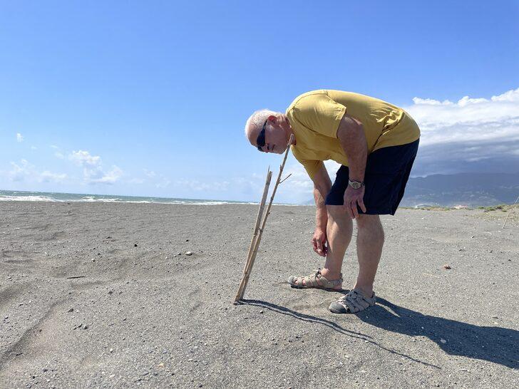 Deniz kaplumbağaları Doğu Akdeniz sahillerine yumurta bırakmaya başladı G3