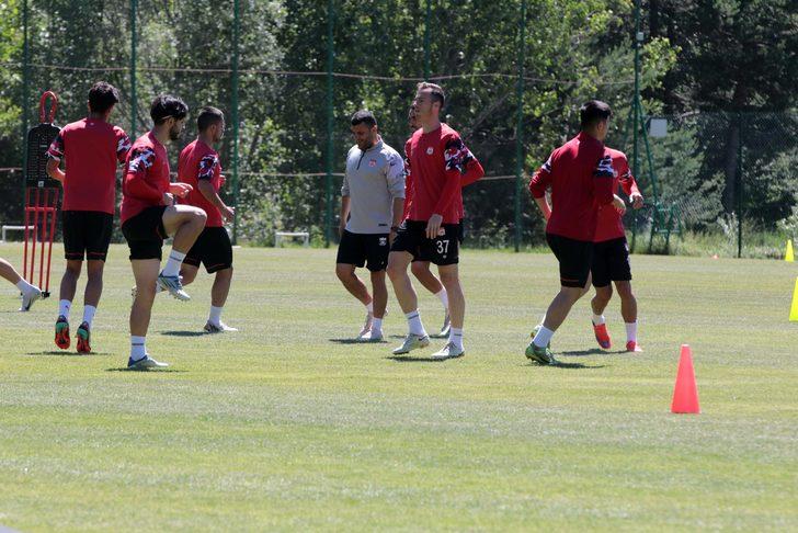Sivasspor'da yeni sezon hazırlıkları sürüyor G2