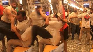Yer: İstanbul! Kimse engel olamadı, metroda ortalığı birbirine kattı