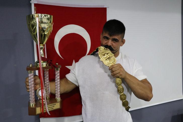 Kırkpınar Yağlı Güreşleri'nin başpehlivanı Şimşek, spora başlama hikayesini anlattı: G2